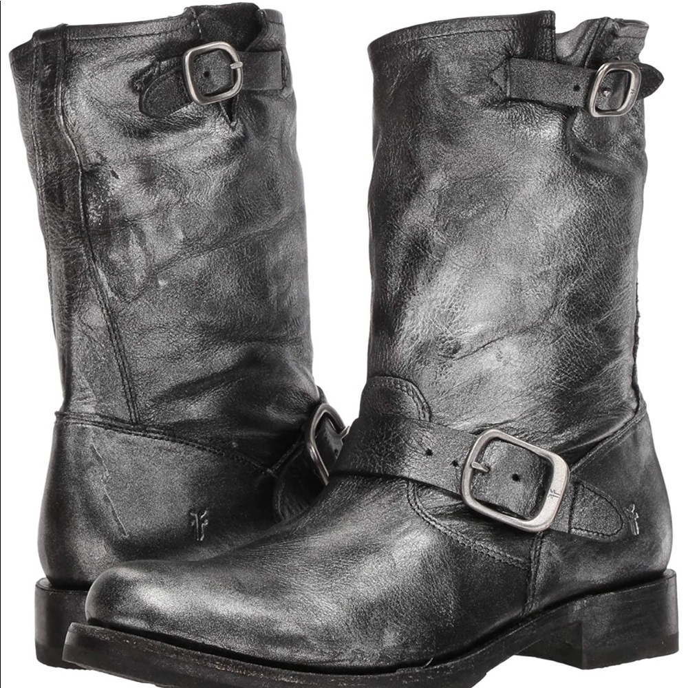 FRYE VERONICA SHORT BLACK MULTI, 8 M, BARELY USED